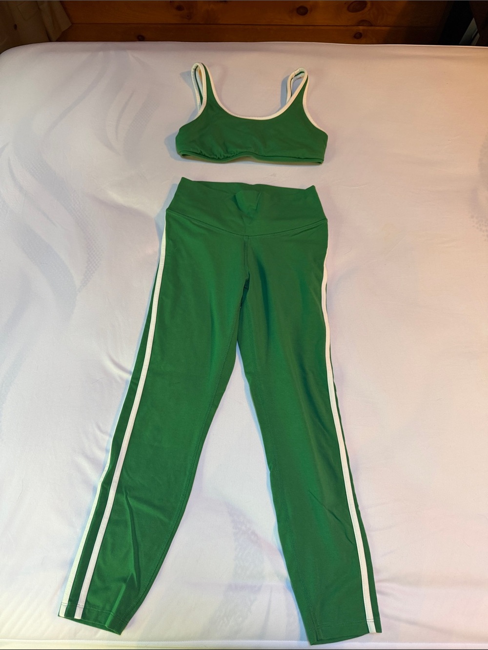 Old Navy Powerchill set